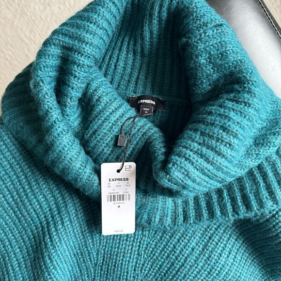 EXPRESS Sweater & Trouser Set - Picture 6 of 6